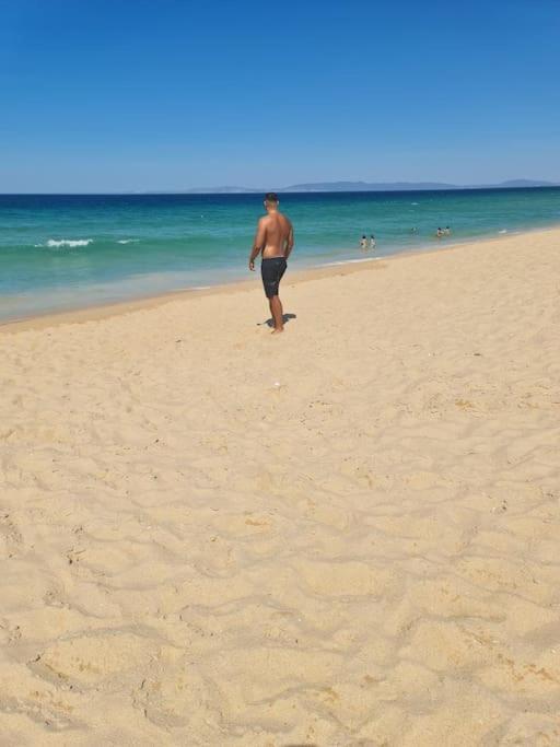 "Linda'S Guest House" Beach House With Private Patio & Hot Tub, 3 Min From The Beach Costa da Caparica Exterior foto